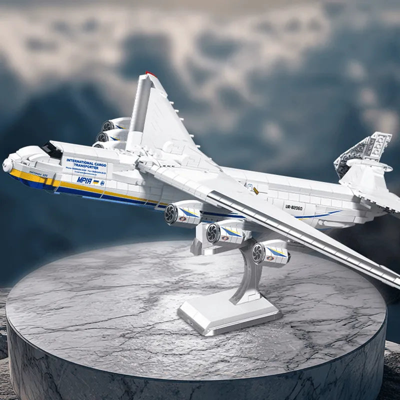 The Antonov AN-225 1727pcs-2
